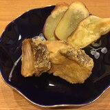 白身魚のカレー粉揚げ〜さつまいもチップス添え〜